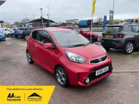 Used Kia Picanto 84 HP (61 kW) 2016 Red Hatchback