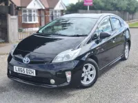 Used Toyota Prius 122 HP (89 kW) 2015 Black Hatchback