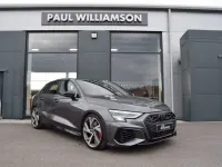 Begagnad Audi S3 Sportback Black Edition 310 HK (228 kW) 2023 Grå Halvkombi