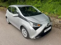 Used Toyota Aygo X-play 72 HP (52 kW) 2019 Silver Hatchback