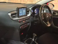 Used Kia Ceed 118 HP (86 kW) 2019 Red Hatchback