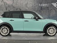 Usado Mini Cooper S Hatch 201 HP (147 kW) 2024 Verde Citadino