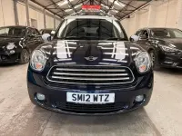 Begagnad Mini Cooper D 2012 Blå Halvkombi