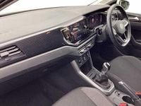 Used VW Polo Life 95 HP (69 kW) 2022 White Hatchback