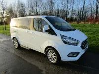 Usado Ford Tourneo Titanium 130 HP (95 kW) 2019 Cinzento Monovolume