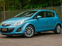 Used Vauxhall Corsa 90 HP (66 kW) 2012 Blue Hatchback
