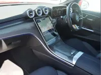 Usado Mercedes C200 AMG line 200 HP (147 kW) 2025 Vermelho Sedan
