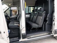 Usado Ford Transit 130 CV (95 kW) 2023 Plateado Familiar