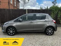 Second-hand Toyota Yaris Hybrid 100 CP (73 kW) 2019 Maro Hatchback