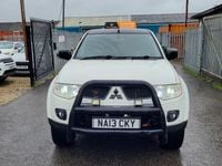 Used Mitsubishi L200 176 HP (129 kW) 2013 White Pickup