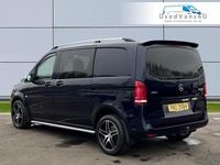 Begagnad Mercedes Vito 190 HK (139 kW) 2019 Blå Van