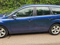 Used Ford Focus Zetec 100 HP (73 kW) 2009 Blue Estate