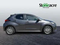 Używany Mazda 2 116 KM (85 kW) 2023 Szary Hatchback