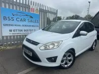 Begagnad Ford C-MAX Zetec 115 HK (84 kW) 2012 Vit Minibuss
