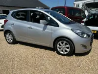Used Hyundai ix20 SE 90 HP (66 kW) 2016 Silver Hatchback