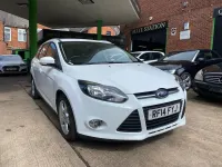 Used Ford Focus Zetec 115 HP (84 kW) 2014 White Estate