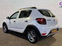 Used Dacia Sandero Comfort 90 HP (66 kW) 2020 White SUV