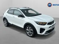 Used Kia Stonic GT-Line 120 HP (88 kW) 2023 White SUV