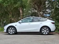 Used Tesla Model Y RWD 11 kW (15 HP) 2023 White SUV