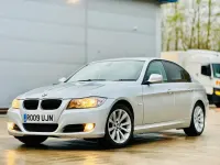 Usado BMW 320 170 CV (125 kW) 2009 Plateado Berlina