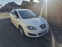 Used Seat Leon Ecomotive 2010 White Hatchback
