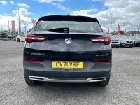 Second-hand Vauxhall Grandland X Elite 130 CP (95 kW) 2021 Negru SUV