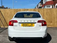 Usado Volvo S60 Business Edition 115 HP (84 kW) 2014 Branco Sedan