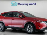 Used Nissan Qashqai Acenta Premium 140 HP (102 kW) 2023 Red SUV