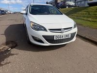 Used Vauxhall Astra Elite 2014 White Estate