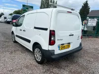 Used Citroën Berlingo 75 HP (55 kW) 2015 White MPV