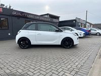 Used Vauxhall Adam 70 HP (51 kW) 2017 White Hatchback