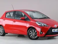 Usado Toyota Yaris Hybrid 101 CV (74 kW) 2020 Utilitario