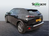 Second-hand Peugeot 2008 Active+ 100 CP (73 kW) 2022 Negru SUV