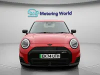 Used Mini Cooper SE Sport 160 kW (218 HP) 2024 Red Hatchback