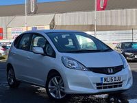 Używany Honda Jazz ES 99 KM (72 kW) 2015 Biały Hatchback