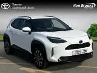 Used Toyota Yaris Design 2023 White Hatchback