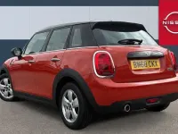 Usado Mini Cooper Classic 136 HP (100 kW) 2020 Citadino