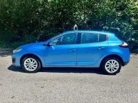 Used Renault Mégane Dynamique 2015 Blue Hatchback