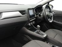 Second-hand Renault Captur Iconic 145 CP (106 kW) 2022 Roșu SUV