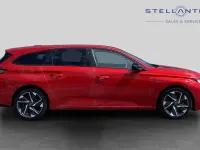 Used Peugeot 308 SW Allure Premium 178 HP (130 kW) 2022 Red Estate