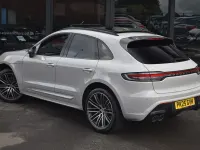 Used Porsche Macan 265 HP (194 kW) 2025 Grey SUV