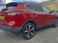 Used Nissan Qashqai Tekna 2018 Red SUV