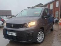 Used Peugeot Partner 131 HP (96 kW) 2019 Grey MPV