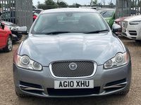 Begagnad Jaguar XF Premium Luxury 2010 Grå Sedan
