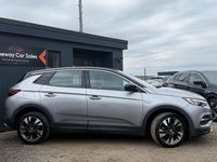 Used Vauxhall Grandland X Sport 131 HP (96 kW) 2019 Grey SUV