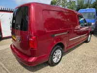 Used VW Caddy Maxi Highline 102 HP (75 kW) 2019 Red MPV