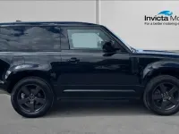 Gebraucht Land Rover Defender SE Dynamic 249 PS (183 kW) 2023 Schwarz SUV