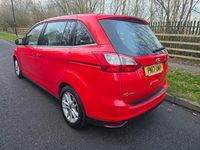 Usado Ford Grand C-Max Zetec 120 HP (88 kW) 2017 Vermelho Monovolume