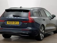 Used Volvo V60 CC Plus 250 HP (183 kW) 2023 Estate