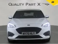 Begagnad Ford Focus ST-Line 2020 Vit Halvkombi